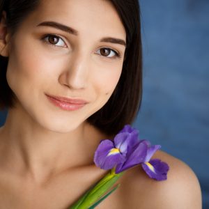 Winter youthful appearance for saggy skin – how to get a radiant glow on my face?